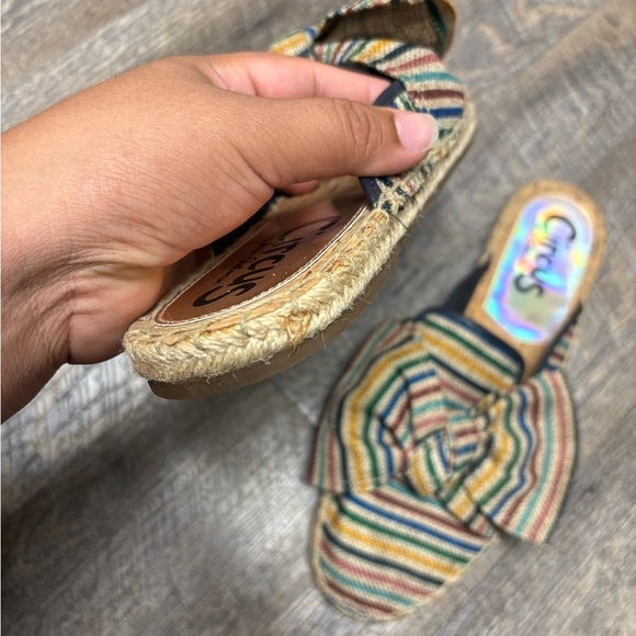 Circus by Sam Edelman Striped Bow Mules - Picture 12 of 13